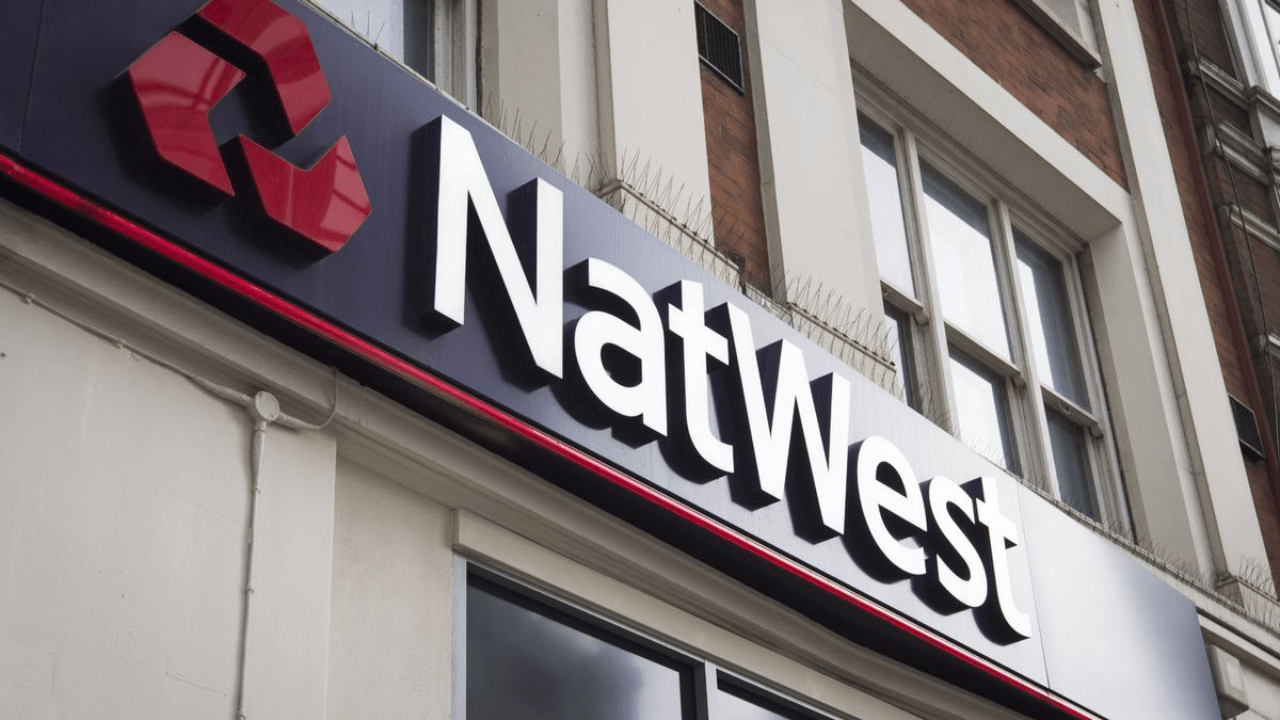 Lloyds, Santander, NatWest and TSB closing banks in June - full list including North East sites
