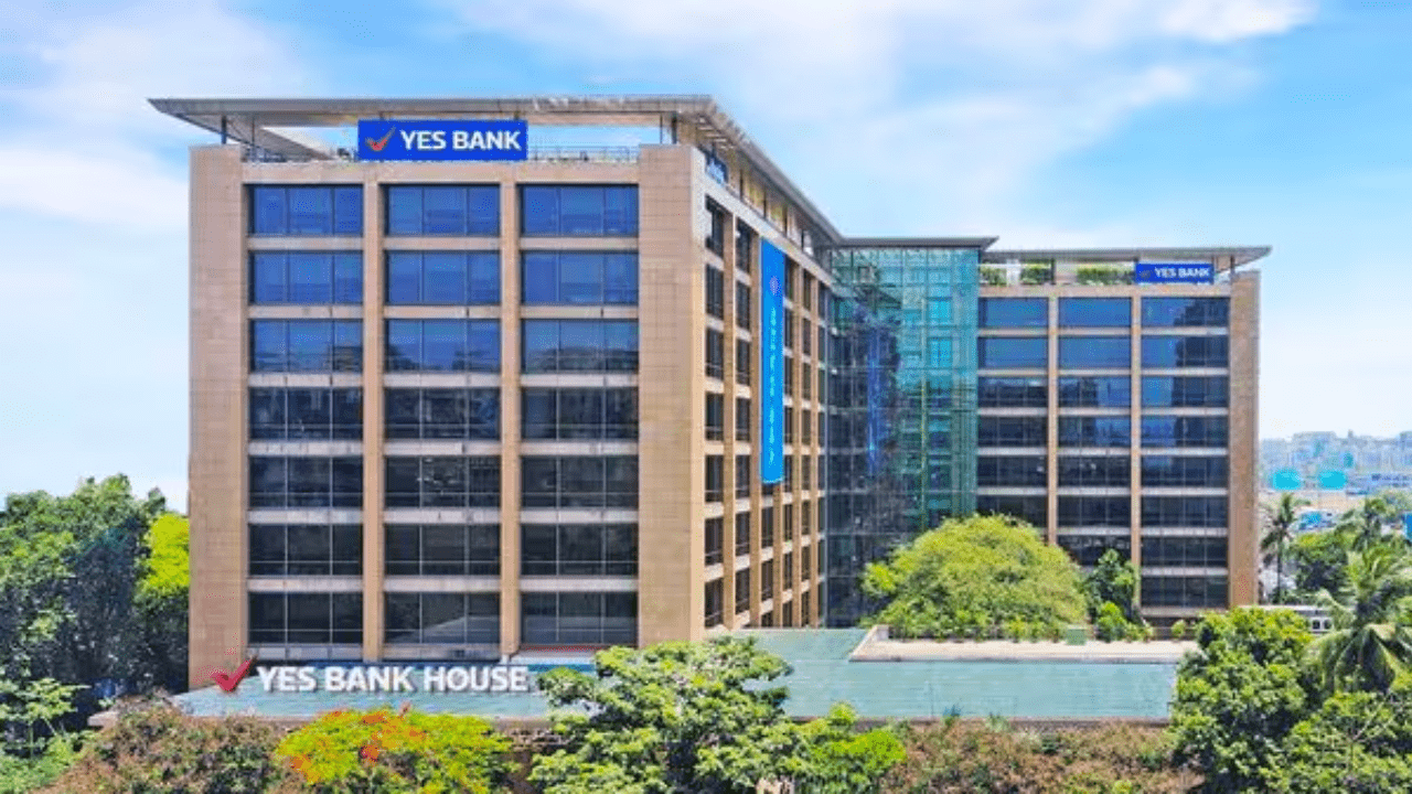 Yes Bank share price gains as board approves raising up to ₹16,000 crore